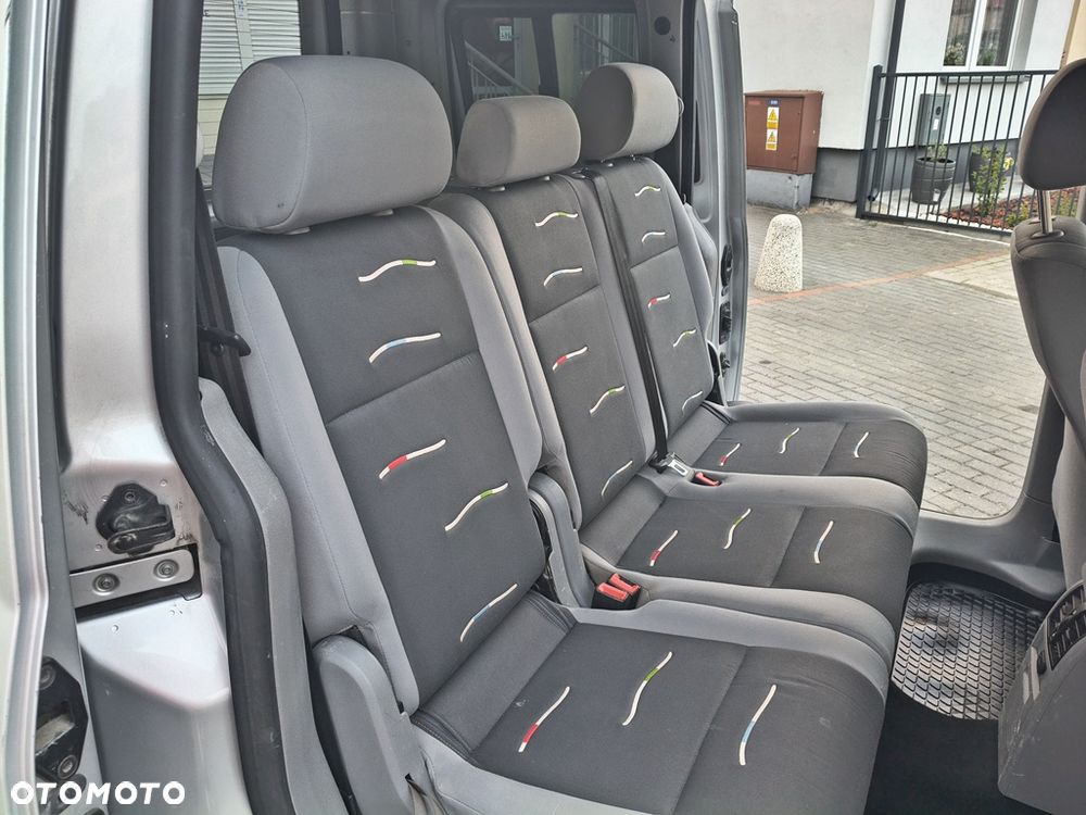 Volkswagen Caddy 1.6 Life Family (5-Si.) - 26