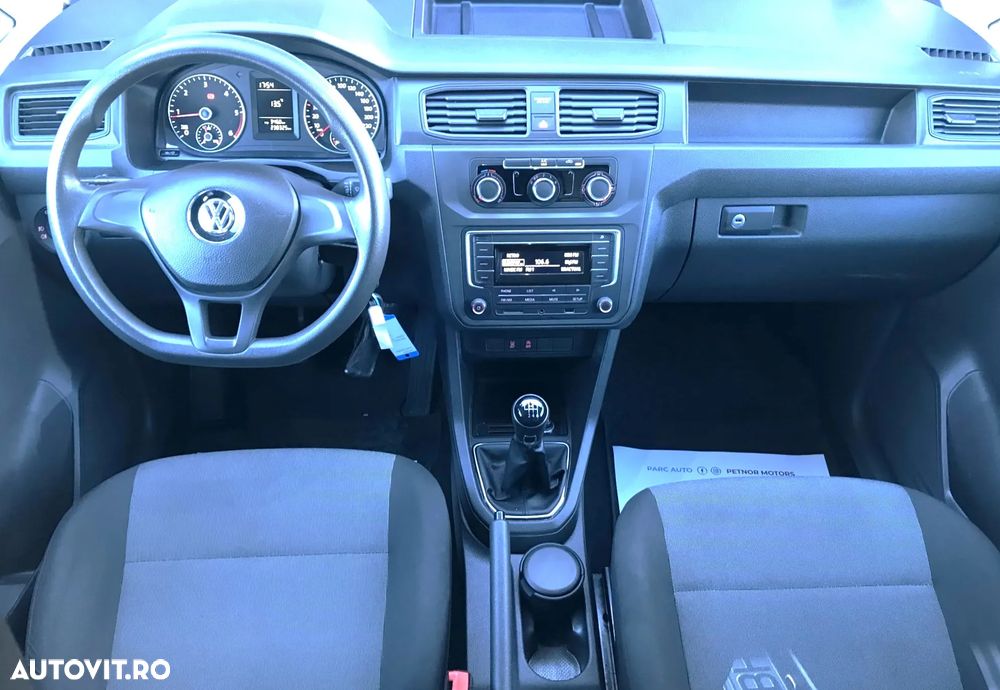Volkswagen Caddy Maxi - 6