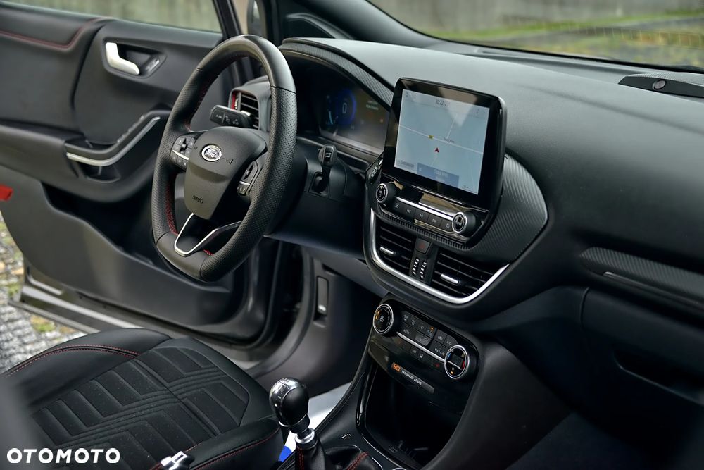 Ford Puma 1.0 EcoBoost Hybrid ST-LINE - 33