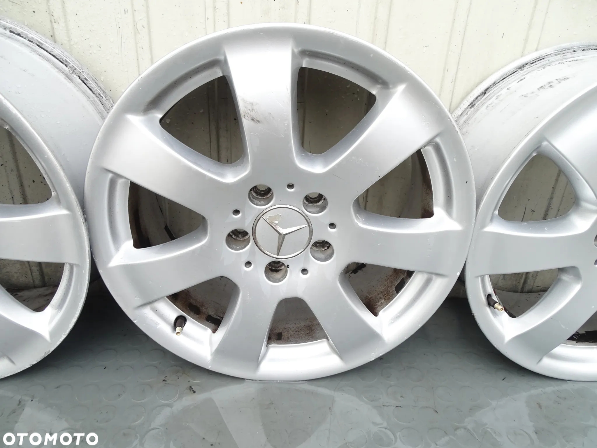 R Klasa W251 Felgi 7.5Jx17 5x112 komplet 2514011002 - 3