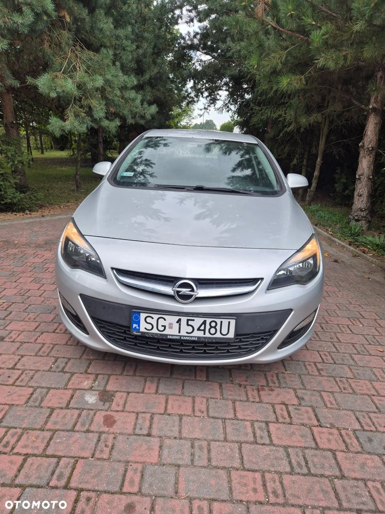 Opel Astra 1.4 Turbo - 1