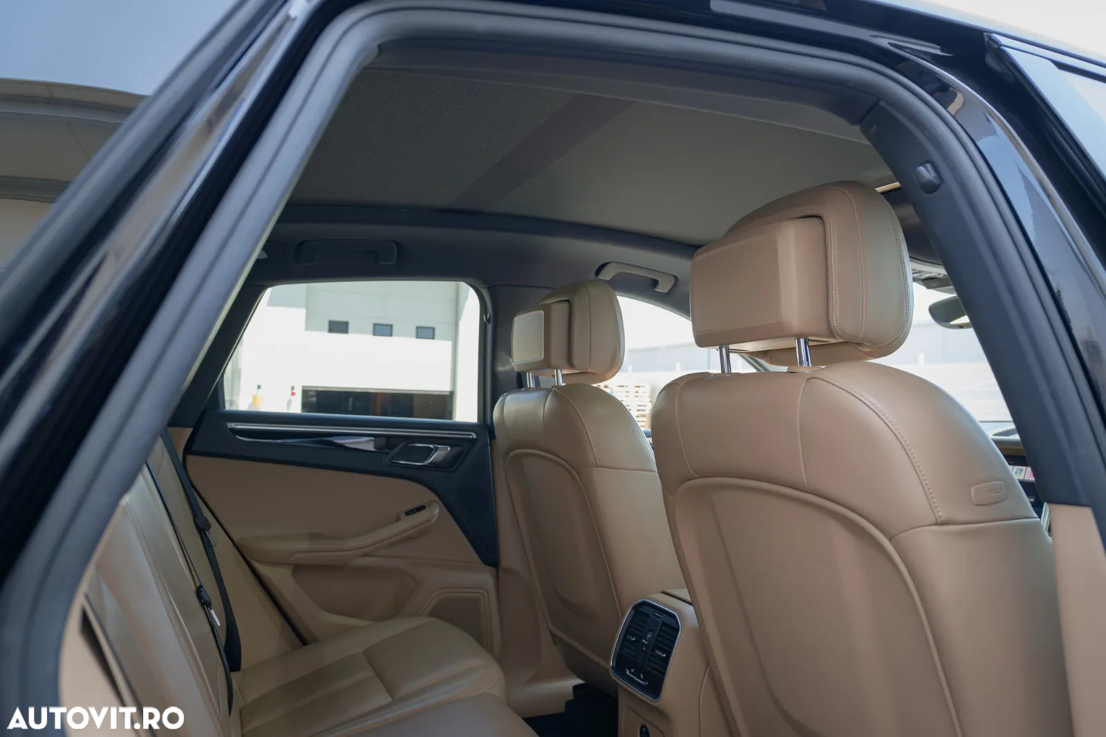 Porsche Macan Standard - 10