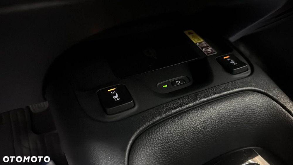 Toyota Corolla 1.8 Hybrid Comfort - 21