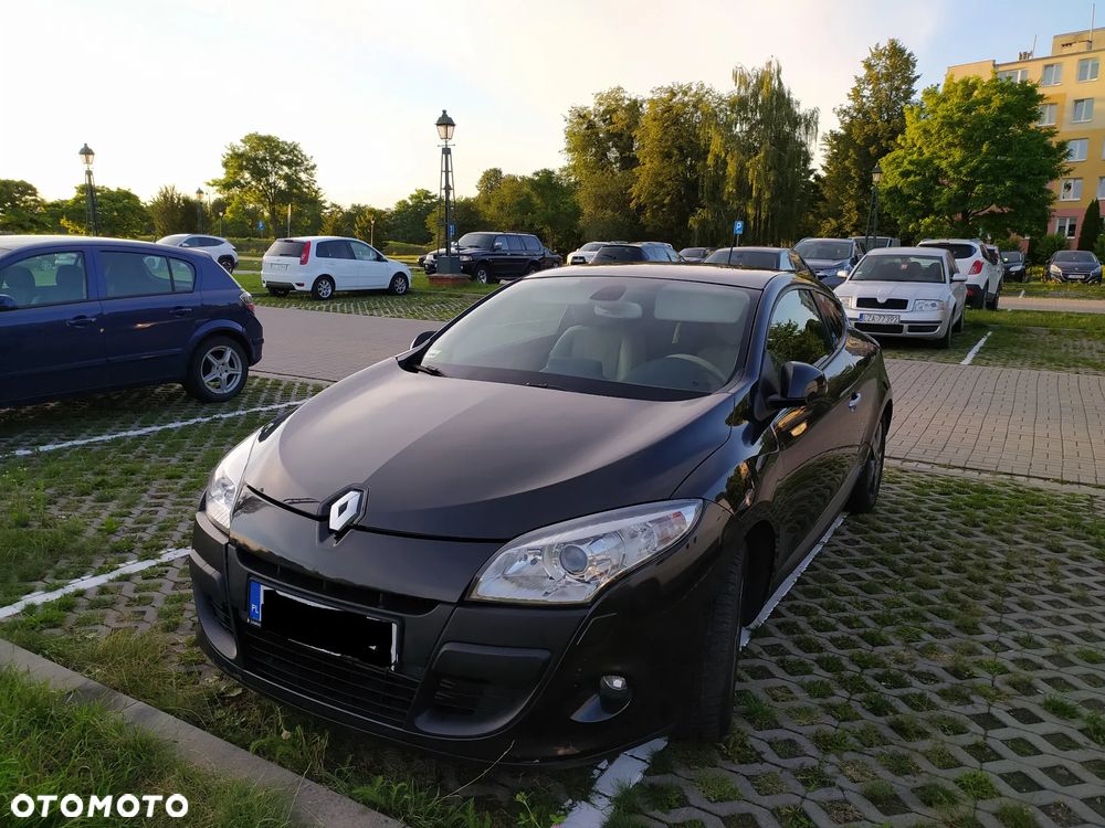 Renault Megane 1.9 dCi FAP Dynamique - 1