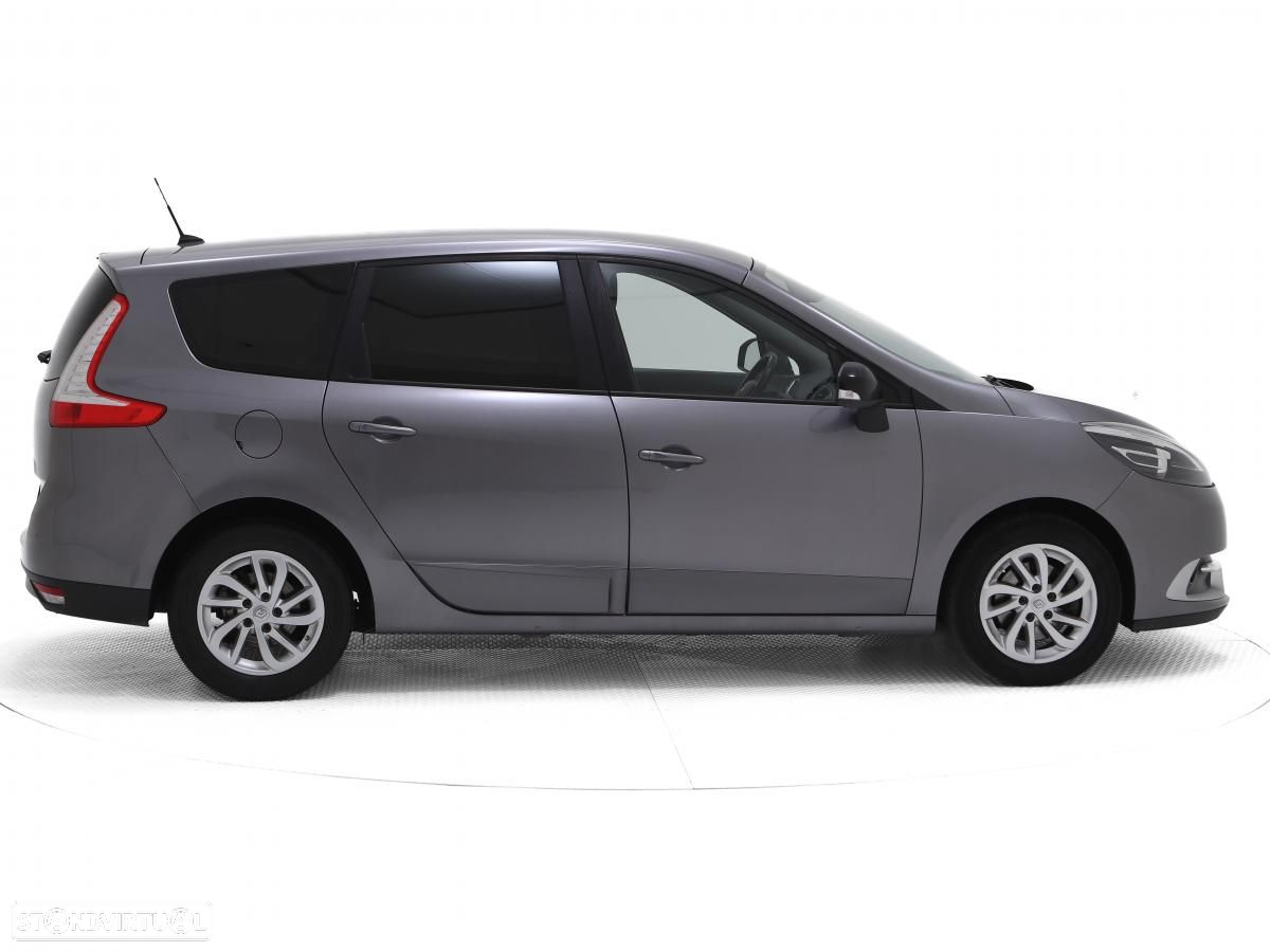 Renault Mégane Scénic - 2