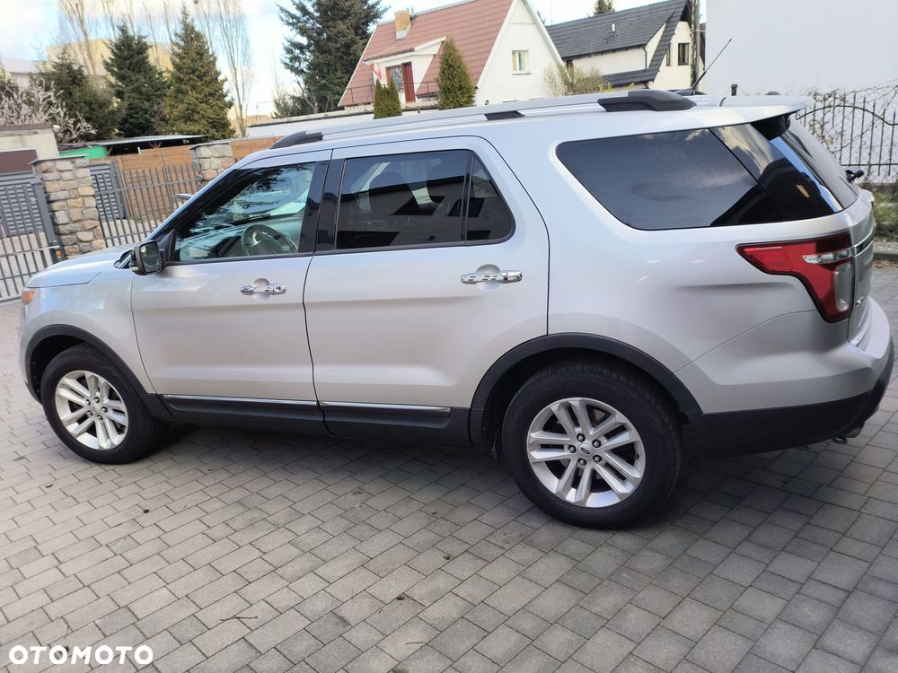 Ford Explorer - 7