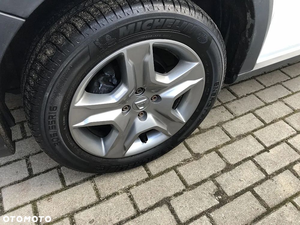 Dacia Sandero Stepway 0.9 TCe Laureate - 24