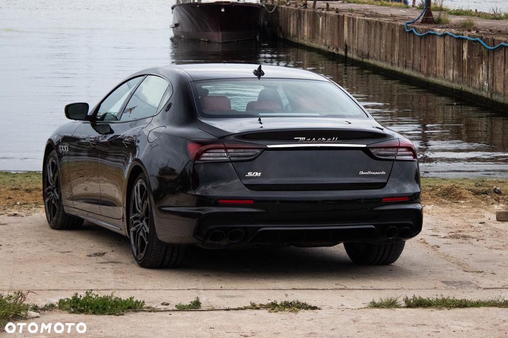 Maserati Quattroporte S Q4 GranSport - 20