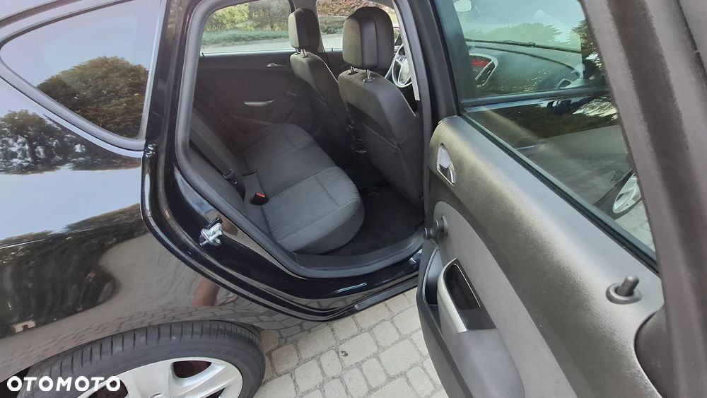 Opel Astra 1.4 T Cosmo - 12