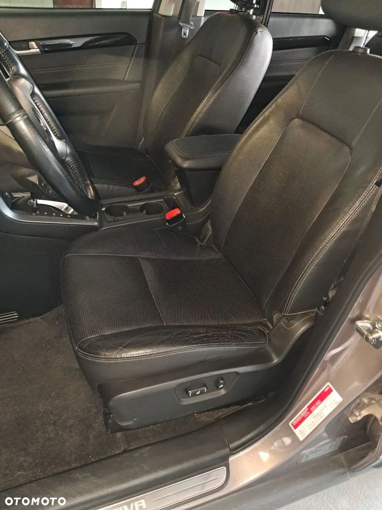 Chevrolet Captiva 2.2 d LTZ - 6