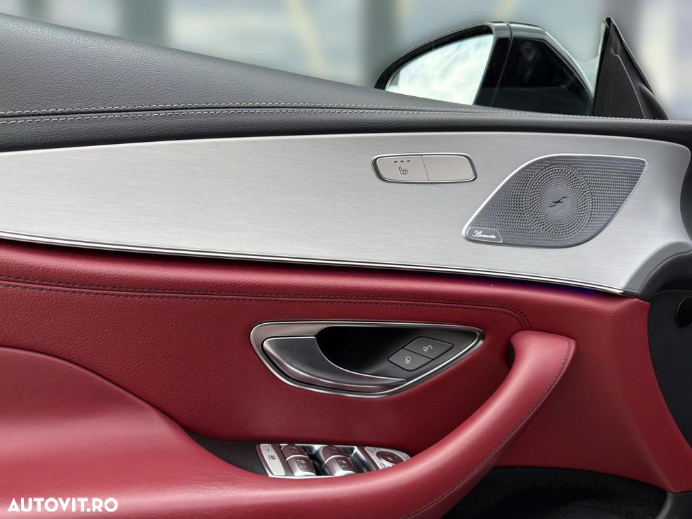 Mercedes-Benz CLS 300 d 4Matic 9G-TRONIC AMG Line - 17