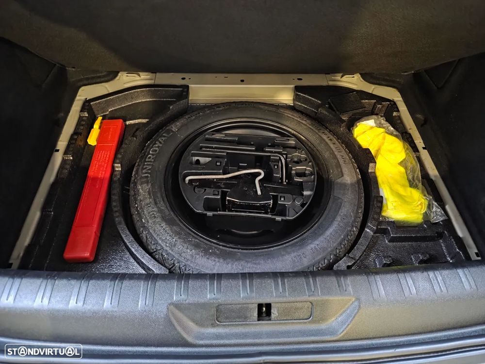 Peugeot 308 PureTech 130 GPF EAT8 Stop & Start Tech Edition - 31