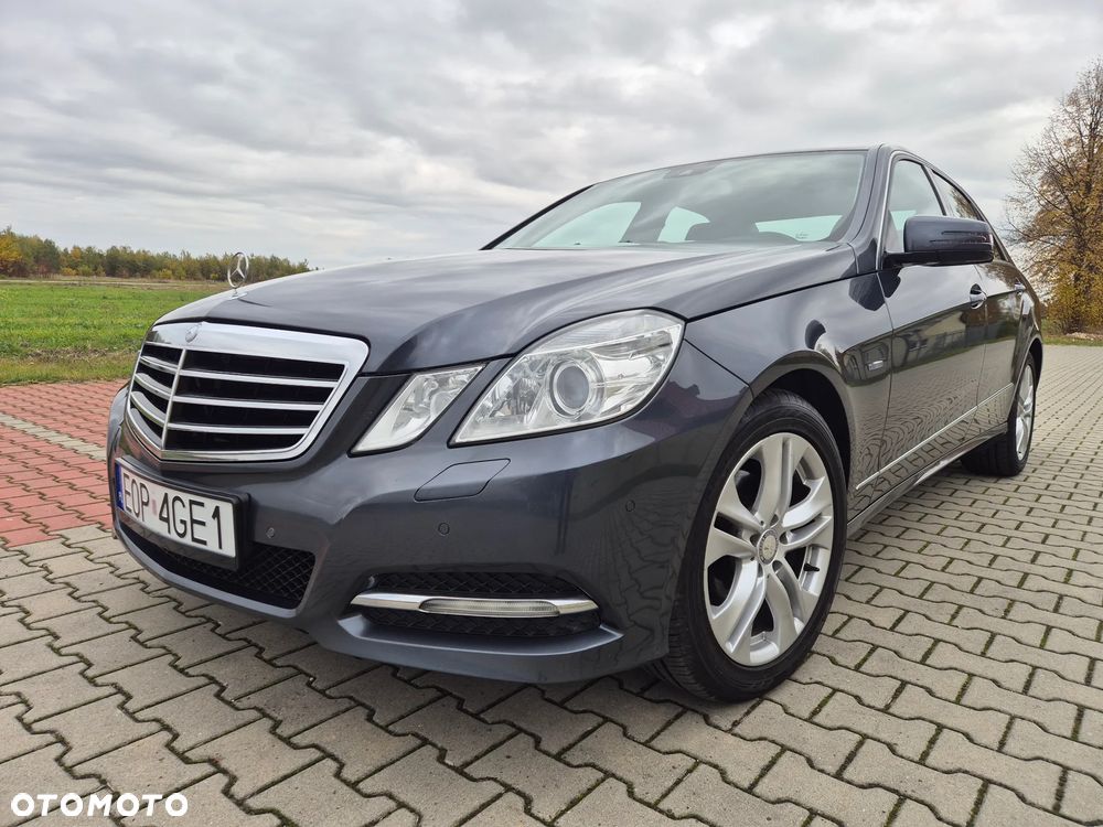 Mercedes-Benz Klasa E 200 CGI BlueEFFICIENCY Automatik Avantgarde - 10
