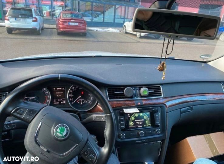 Skoda Superb 2.0 TDI DSG Comfort - 5