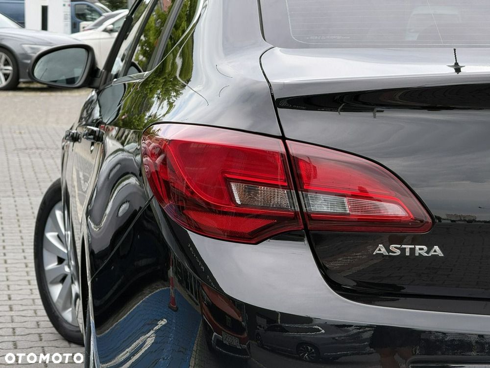 Opel Astra - 30