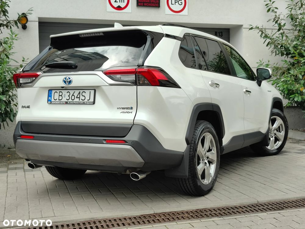 Toyota RAV4 - 11