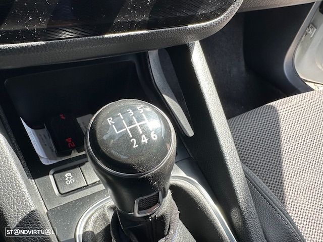 VW Scirocco 2.0 TDI Sport - 9