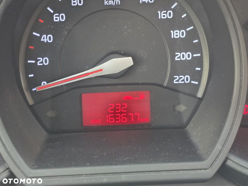 Kia Rio 1.2 M - 9