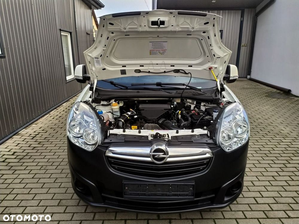 Opel Combo - 12