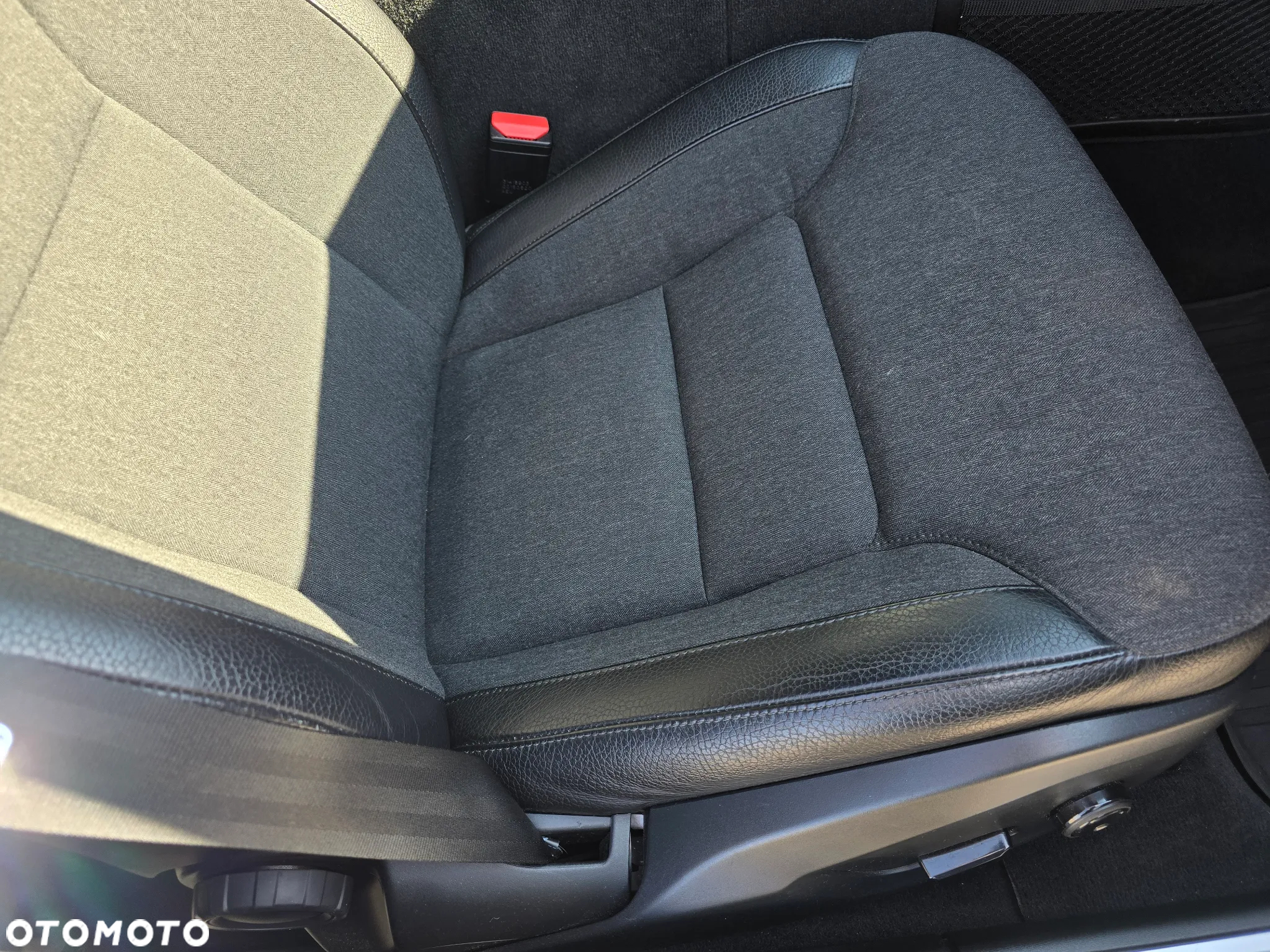 Volvo V90 D5 AWD Momentum - 8