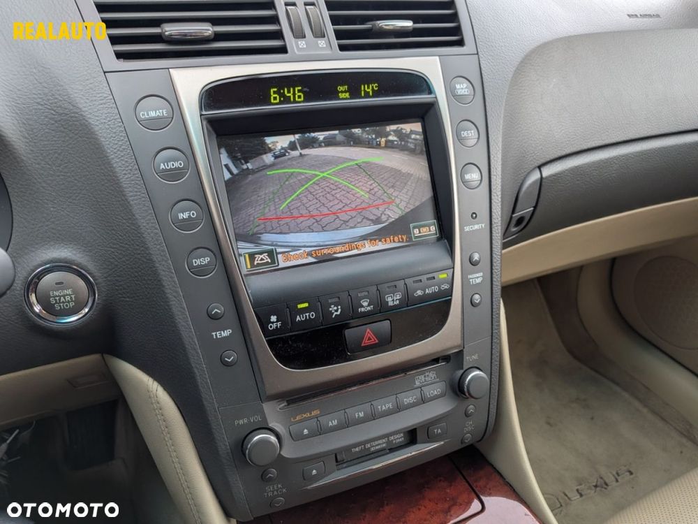 Lexus GS - 10