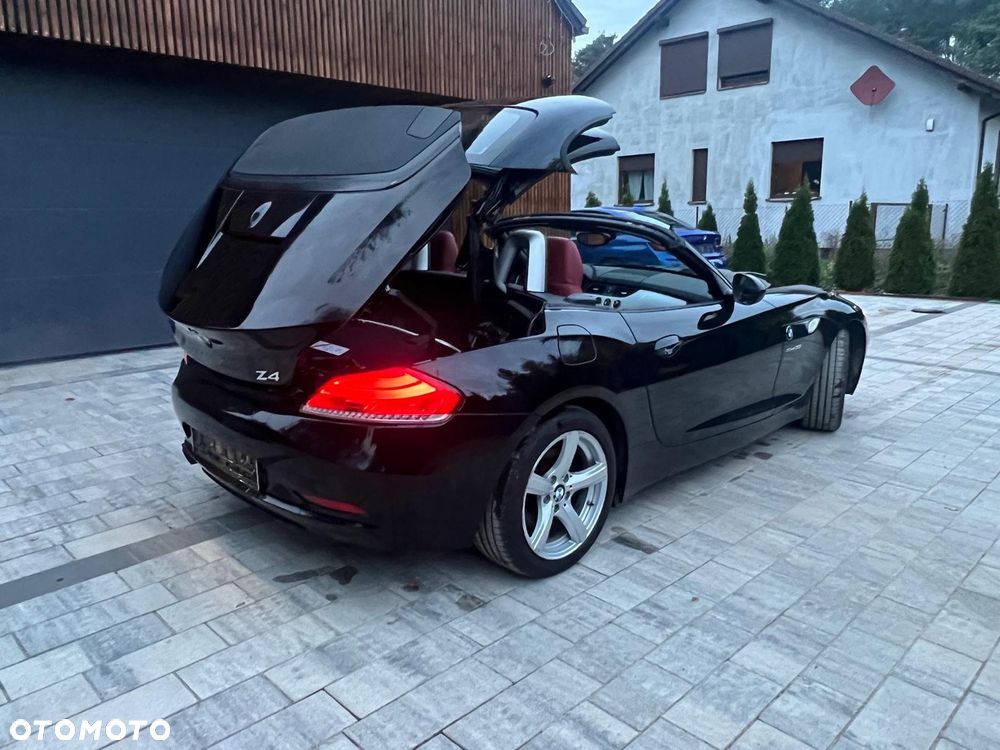 BMW Z4 sDrive30i - 13