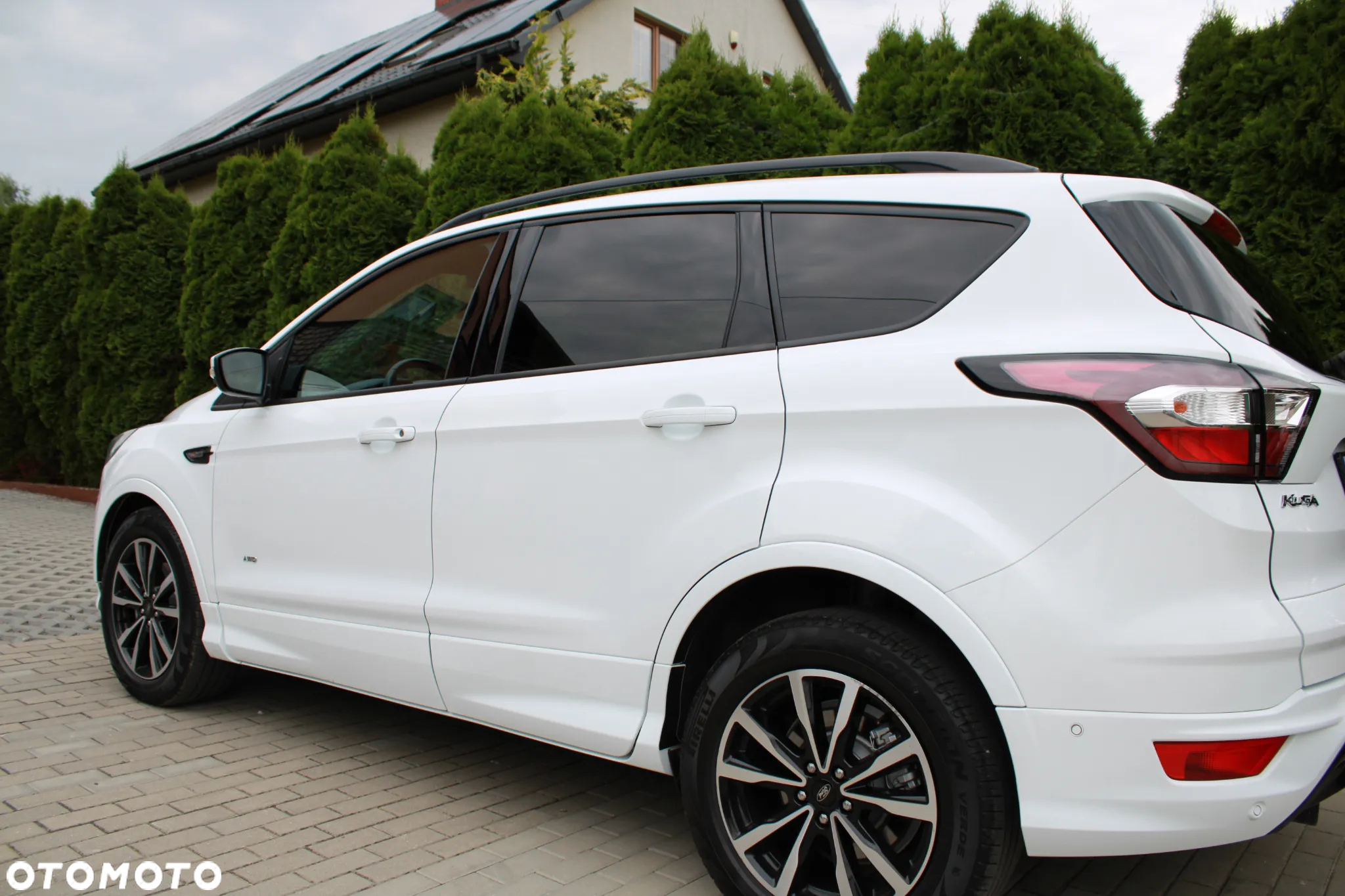 Ford Kuga 2.0 TDCi AWD ST-Line - 24