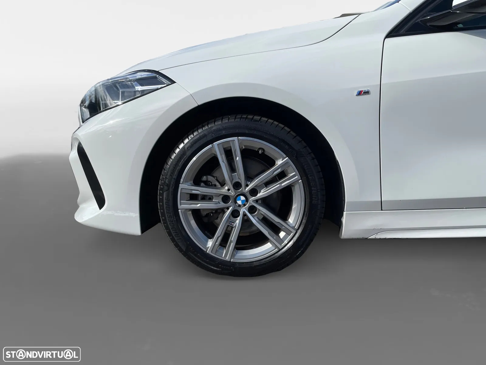 BMW 116 d Pack Desportivo M Auto - 16
