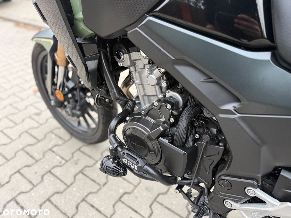 Honda CB - 26