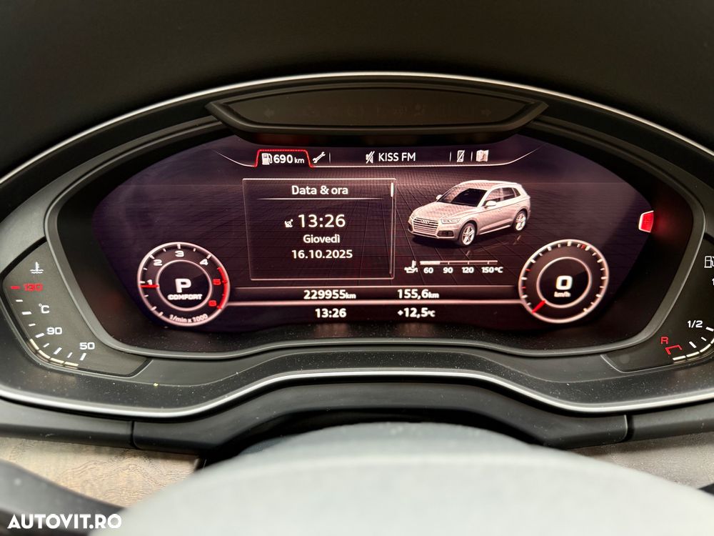 Audi Q5 2.0 40 TDI quattro S tronic Design - 8