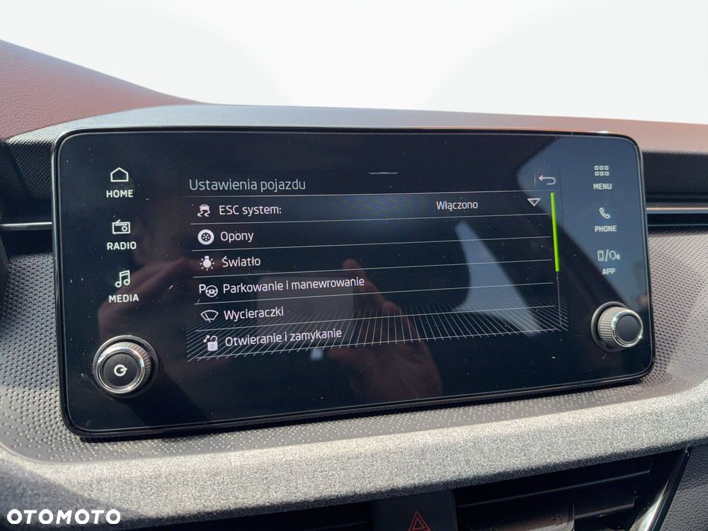 Skoda Kamiq 1.0 TSI Selection DSG - 29