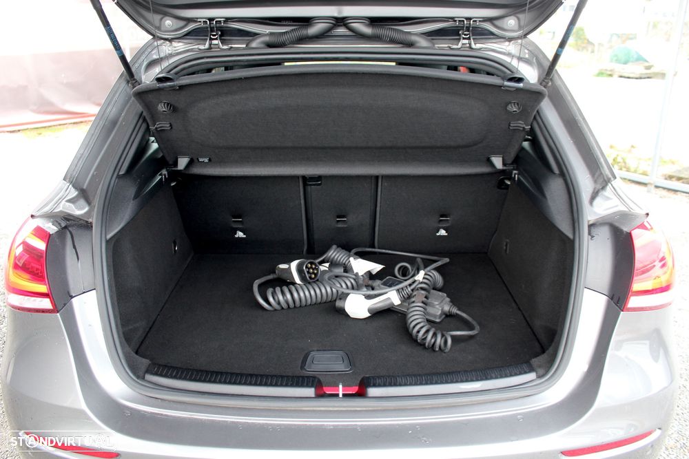 Mercedes-Benz A 250 - 5