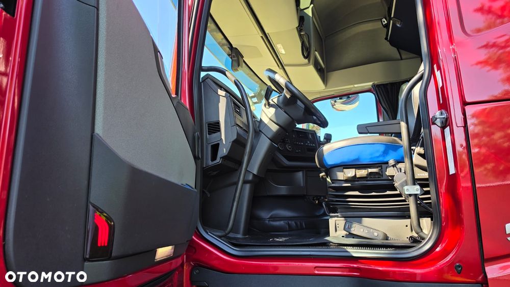Volvo ///FH///500///2023/// GLOBETROTTER///XXL///HYDRAULIKA/// KLIMATYZACJA POSTOJOWA///ALUMINIOWE FELGI///ZABUDOWY MIĘDZYOSIOWE///FULL LED///VIRTUAL COCPIT///TV///WAGA/// STAN BARDZO DOBRY - 27