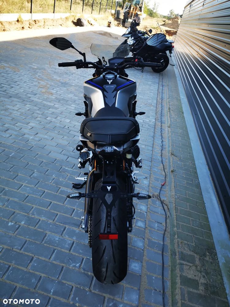 Yamaha MT - 16