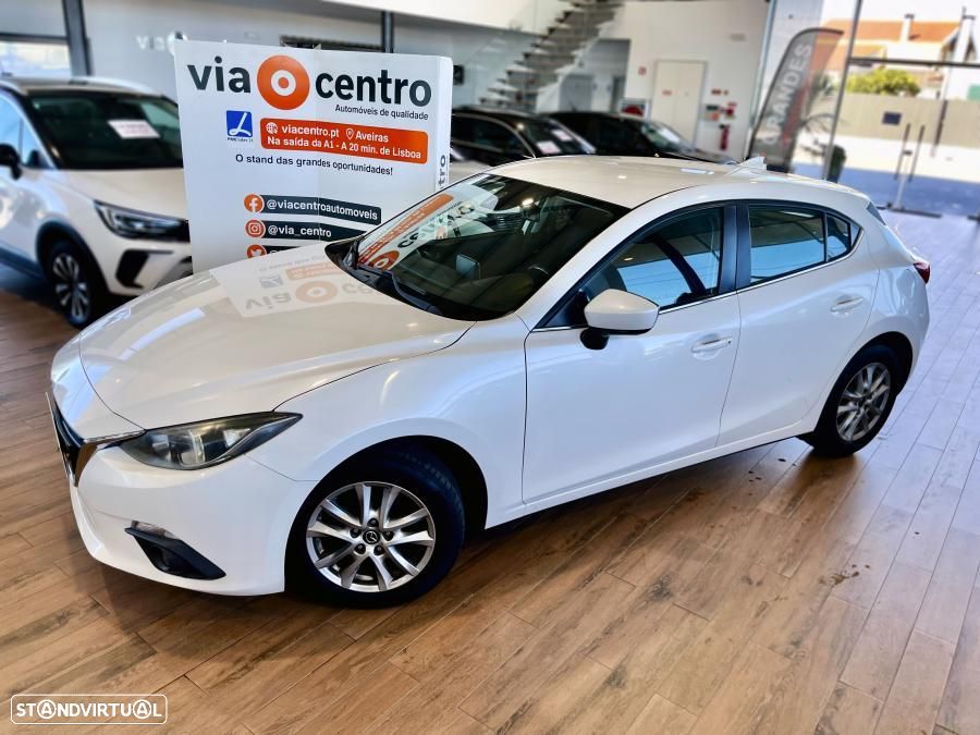 Mazda 3 - 5
