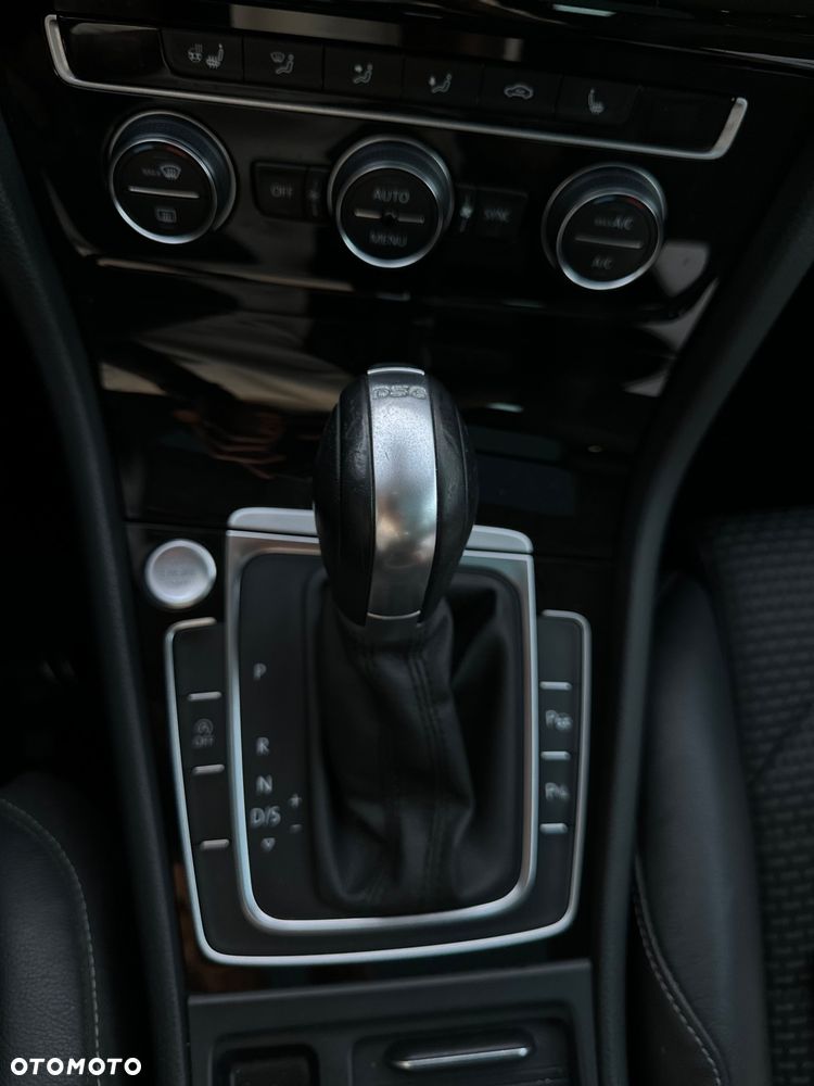 Volkswagen Golf 2.0 TDI BMT Highline DSG - 14