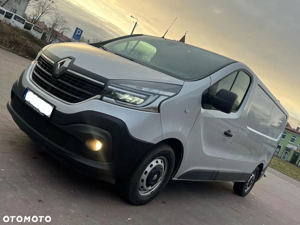 Renault Trafic - 1
