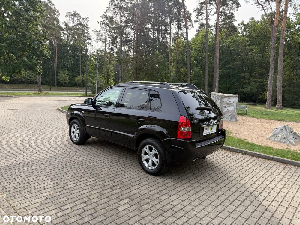 Hyundai Tucson 2.0 CRDi 4WD GLS - 9