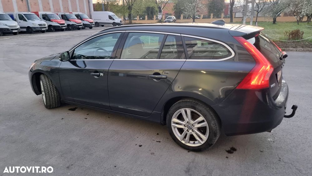 Volvo V60 T4 - 13