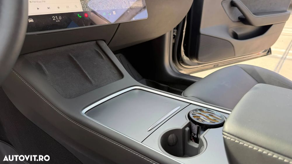 Tesla Model 3 Long Range AWD Premium - 22