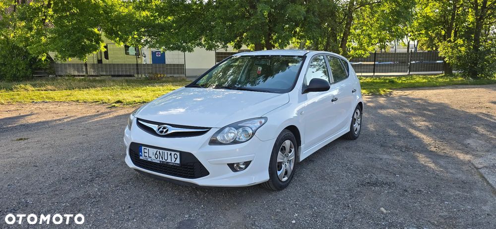 Hyundai i30 1.4 Classic + - 13