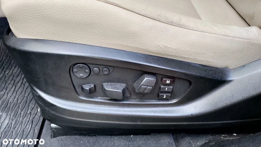 BMW X6 - 33