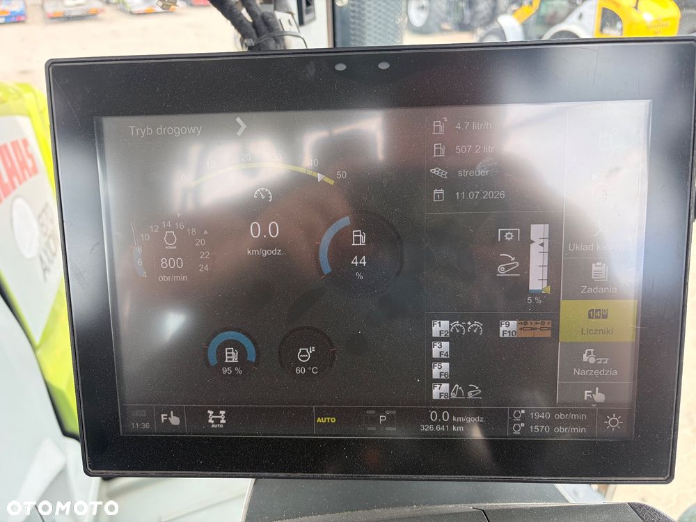 Claas Axion 870 - 19