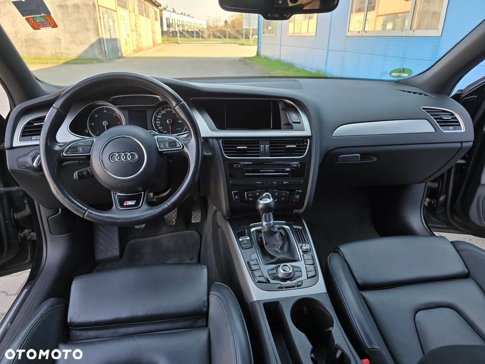 Audi A4 Avant 2.0 TDI DPF S line Sportpaket - 14
