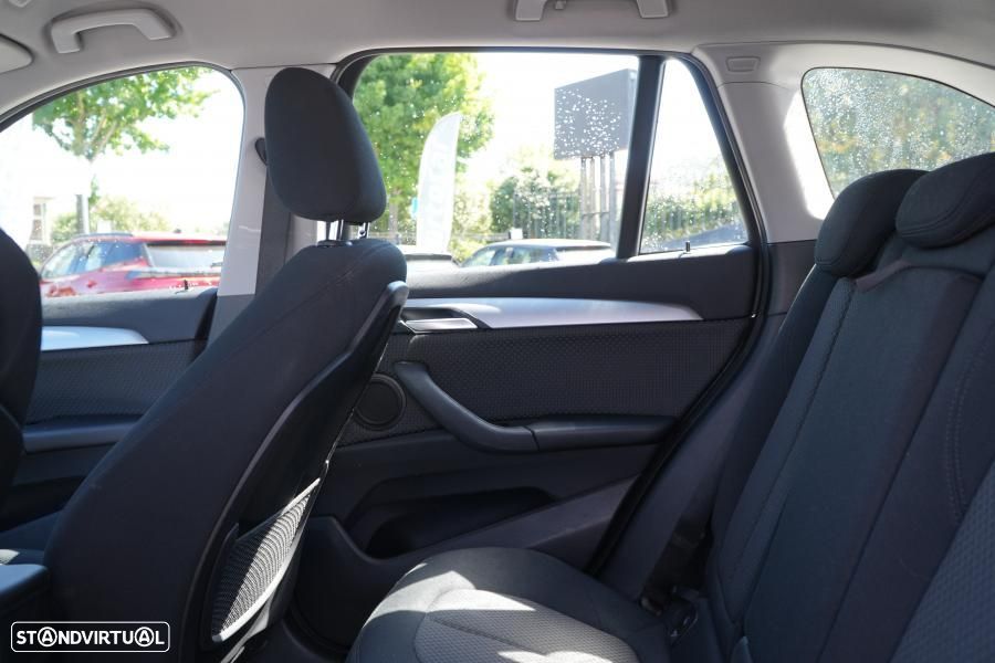 BMW X1 16 d sDrive Advantage Auto - 6