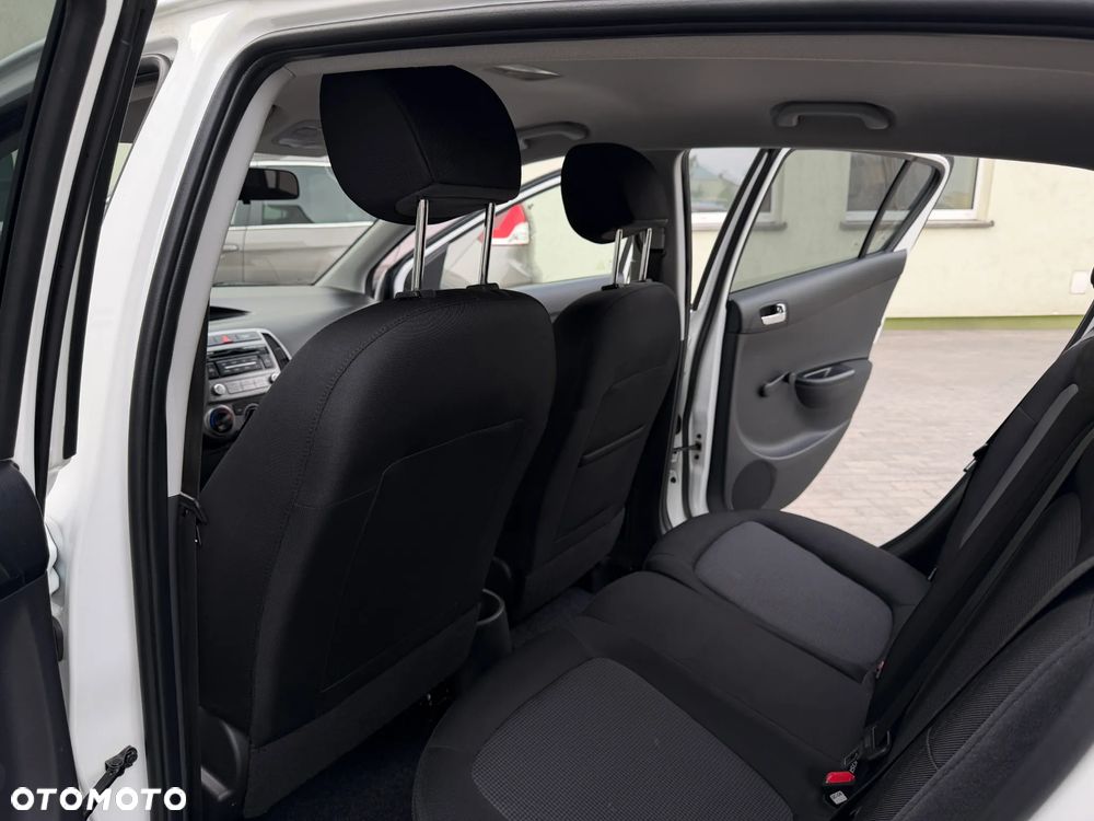 Hyundai i20 1.25 Wersja Jubileuszowa - 13