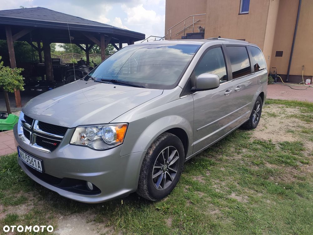 Dodge Grand Caravan - 3