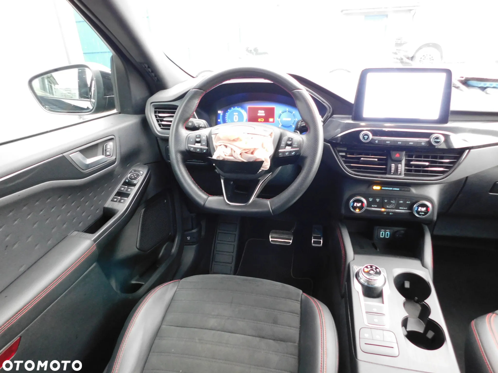 Ford Kuga 1.5 EcoBlue FWD ST-Line - 21