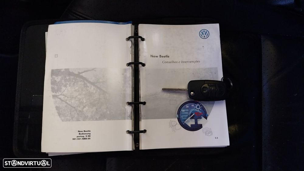VW New Beetle 2.0 Highline - 11