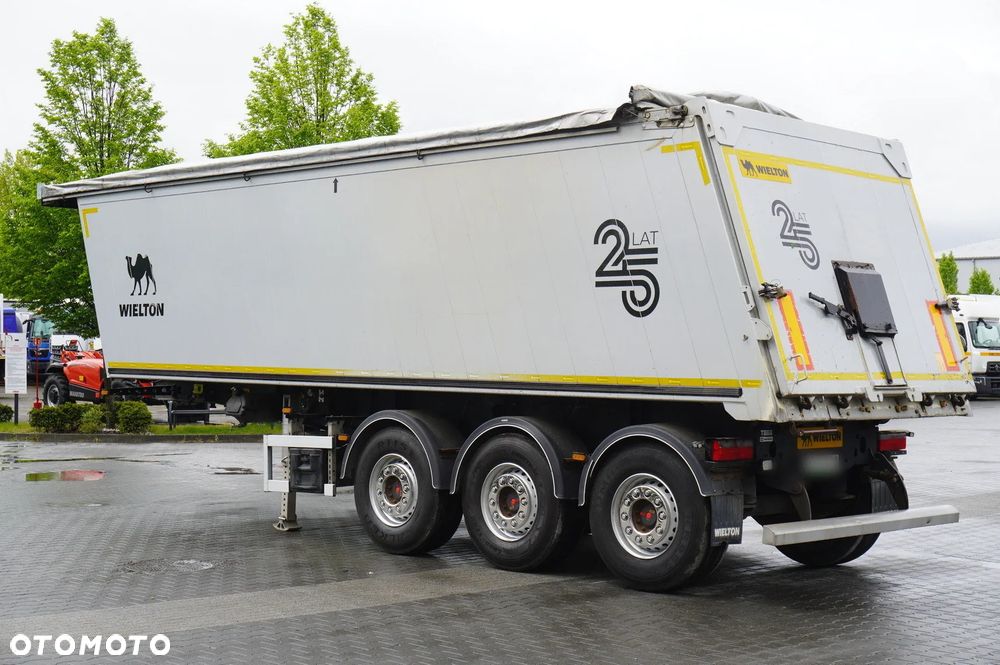 Wielton NW-3 / waga 6,2 t / poj. 38m3 / elek. dach / Teflon / 50 naczep r.2021 - 10